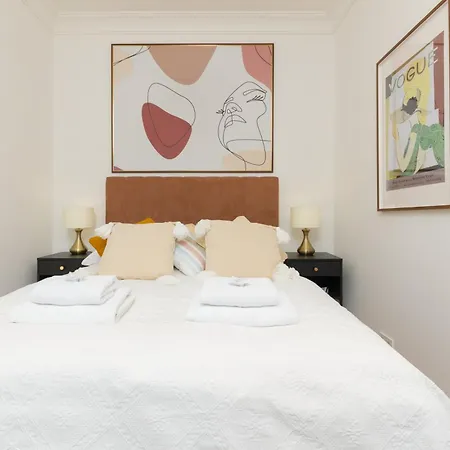 Mennica Lux City Centre By Renters Prestige * Warszawa